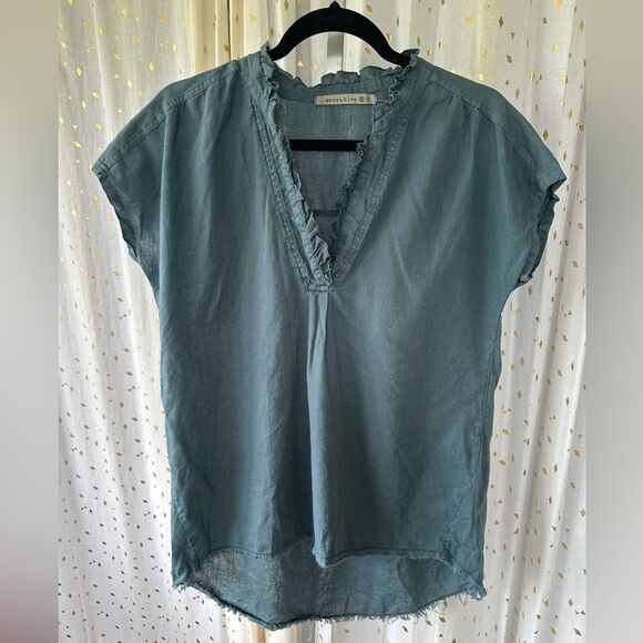 Wearables Belita Ruffle Split V Neck Linen-Blend Short Sleeve Raw Hemline Top XS - Picture 2 of 8